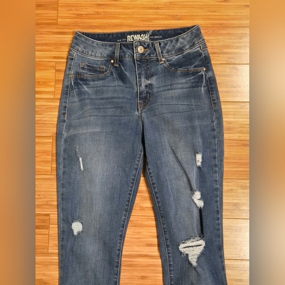 Rewash Distressed Blue Jeans - Picture 2 of 7
